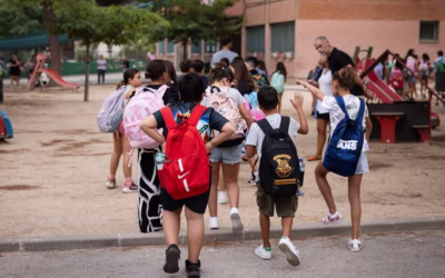Recomendaciones para la vuelta al cole: cómo ayudar a niños, niñas y familias a adaptarse